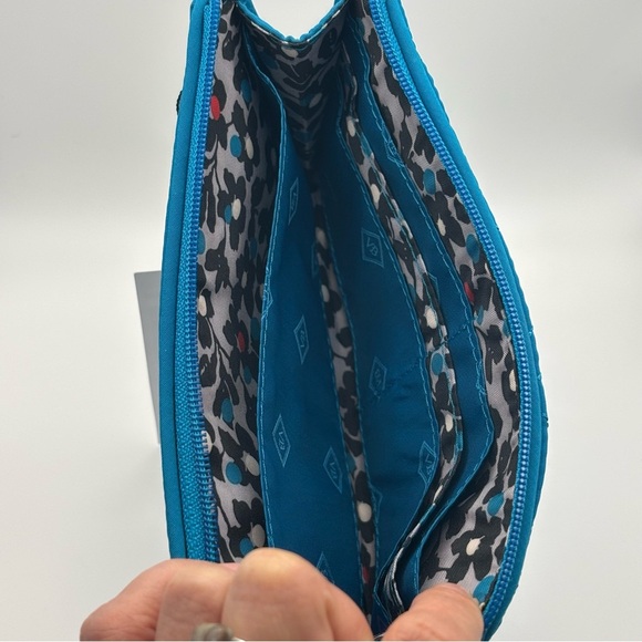Vera Bradley Grab and Go Front Zip RFID Wristlet Bahama Bay-Turquoise Blue - Picture 4 of 6